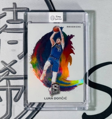 2023-24 Spectra Luka Doncic Color Blast 氣浪